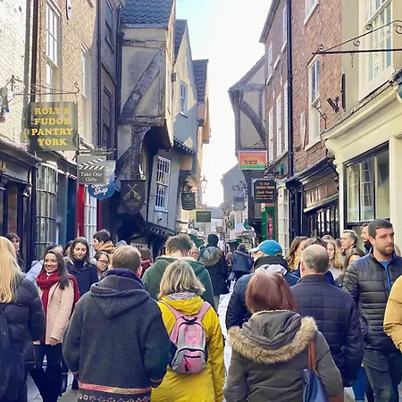 Fifth Quarter With Free Parking 公寓